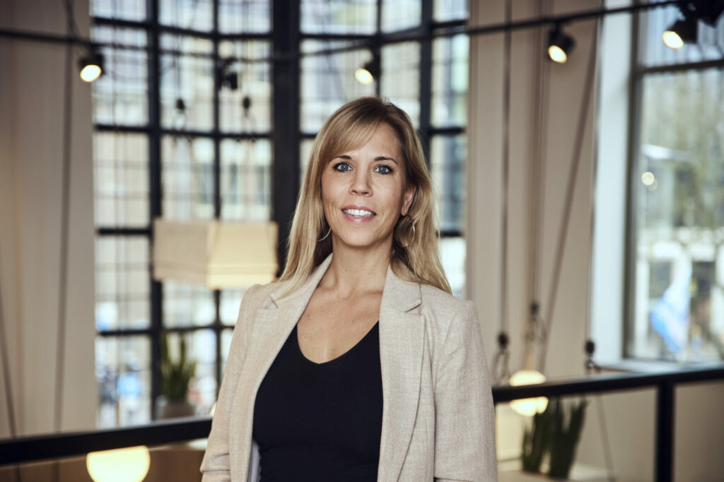 Portret van lachende vrouw